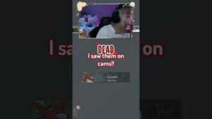 CAUGHT IN 4K 📸📸 #moment #funnymoments  #gamermoment #amongus